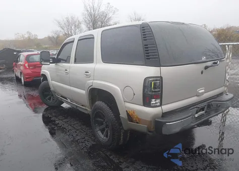 2004 Chevrolet Tahoe Z71 from USA, damaged, VIN 1GNEK13Z04R275585